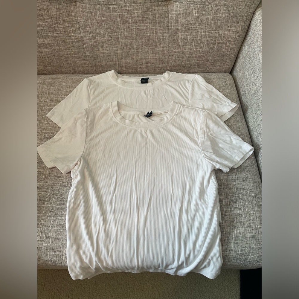 Lot of 2 Zobha White Baby Tees Short Sleeve